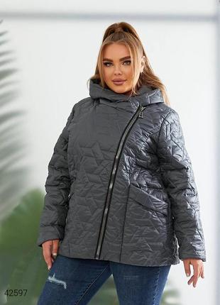 Демисезонная женская куртка размер 52-54