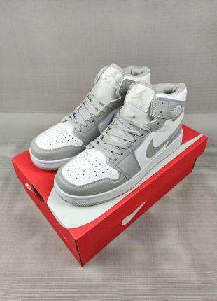 Кроссовки nike air jordan 1 mid light smoke gray мужские 41-45