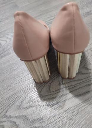 Новые женские туфли, туфли лодочки на каблуке5 фото