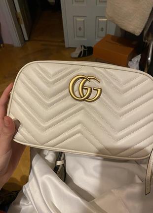 Белая сумка на плечо gucci gg marmont кросс боди