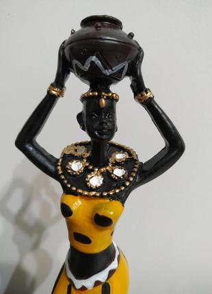 Статуетка африканська жінка з кувшином  африка дівчина африканка3 фото