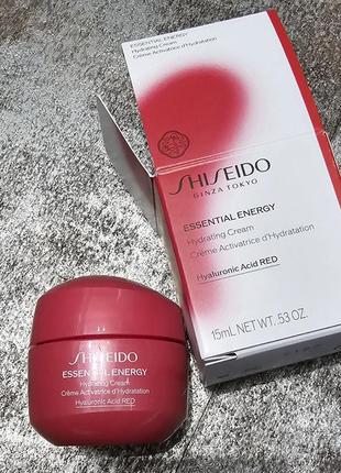 Оригинальный увлажняющий крем для лица с экстрактом корня женьшеня shiseido