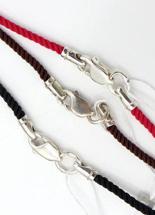 Бежевый (светло-коричневый) шелковый шнурок с серебряной застежкой. серебро 925°.6 фото