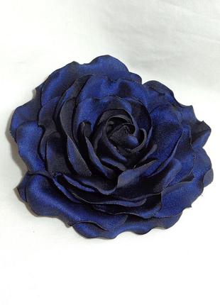 Брошь цветок из ткани ручной работы "синяя роза"