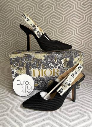 Босоножки dior черные на каблуке