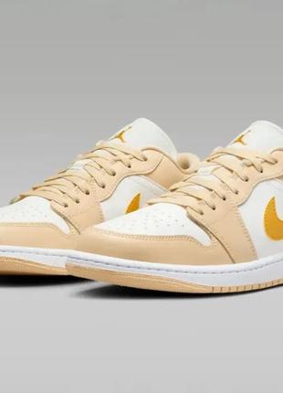 Кросівки жіночі jordan 1 low оригінал5 фото