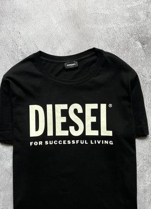 Ідеальна футболка від diesel2 фото