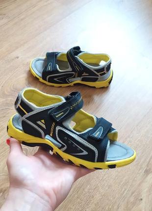 Сандали 32р. diadora