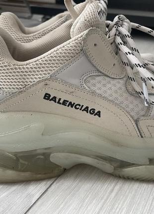 Продам кроссовки balenciaga