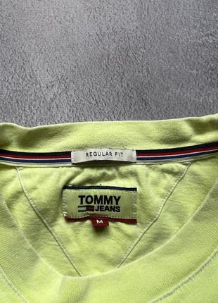 Чудова футболка від tommy hilfiger jeans6 фото