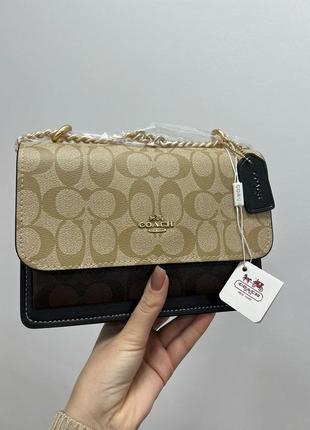 Сумка coach mini klare crossbody in signature canvas beige/brown