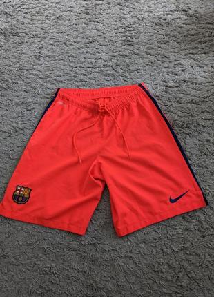 Шорти nike dri fit x fbc, size m, півпояс резинка 35-44 бедра 57 довжина 47