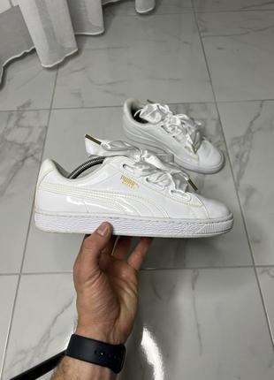 Puma basket heart patent women’s