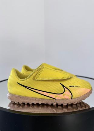 Шикарные сороконожки на липучках nike vapor mercurial