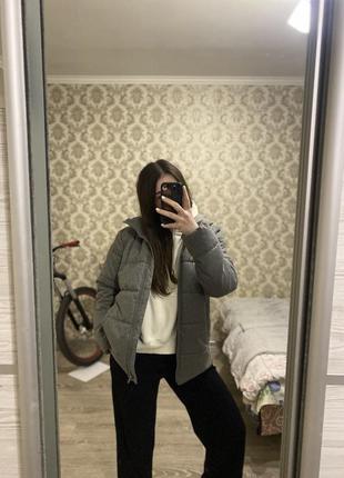 Куртка жіноча