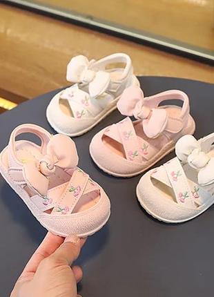 Гарні босоніжки для дівчаток (1)