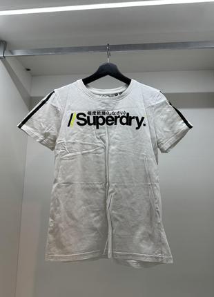 Футболка superdry