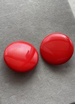 Серьги крупные круглые красного цвета