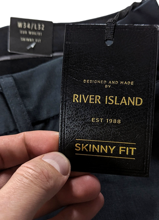 River island классические формальные брюки с лампасами skinny (узкие)34x32| укороченные4 фото