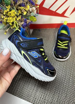 Оригинальные кроссовки skechers