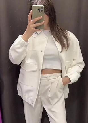 Неуловимый льняной бомбер/пиджак/куртка zara из лимитированной коллекции.