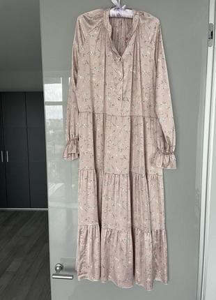 Платье из натурального шелка в розовом цвете