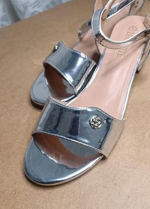 Босоножки женские новые! босоножки женккие