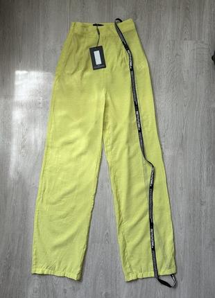 Новые брюки широкие высокая посадка желтые