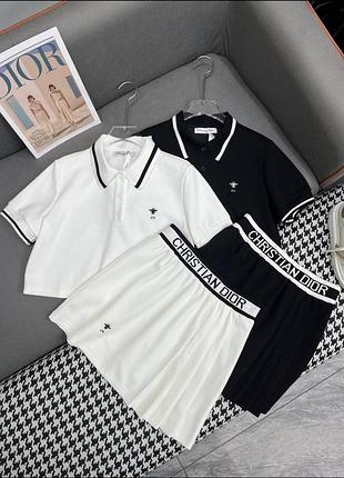 Костюм з спідницею в стилі dior