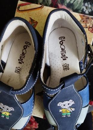 Сандалии детские кожа италия.2 фото