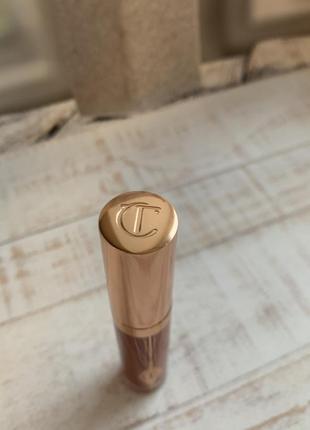 Колагеновий блиск для губ charlotte tilbury collagen lip bath для ефекту супер пухких губ5 фото