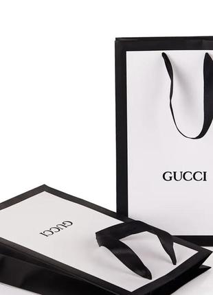 Пакет gucci подарунковий білий з чорним для пакування паперовий подарунковий пакетик ламінація матовий прямокутний гуччі брендовий нові на подарунок1 фото