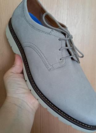 Стильные туфли clarks