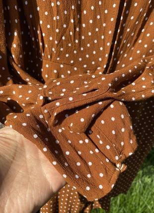 Короткое мини коричневое платье в горох h&m7 фото