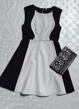 Чёрно белое платье jacky luxury