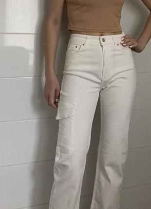 Білі джинси reserved 🍨