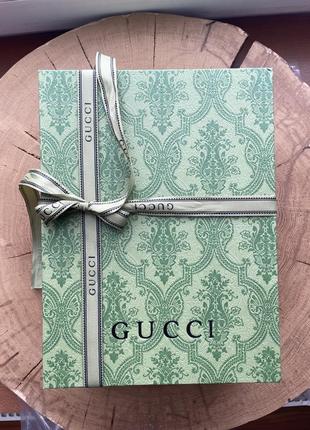 Упакування gucci коробка на магнітах gucci