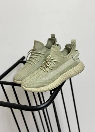 Кроссовки yeezy салатовые в сетку 40-45р