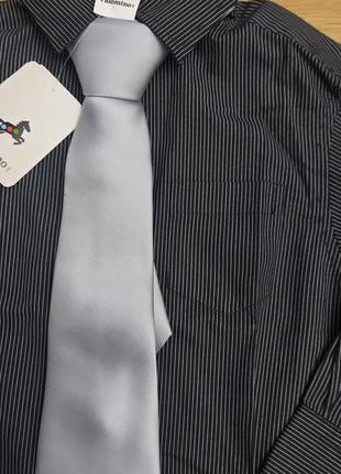 Стильная рубашка с галстуком c&a4 фото