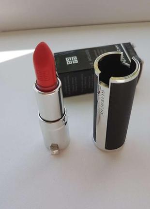 Givenchy матова помада le rouge sheer