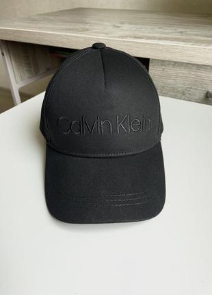 Кепка бейсболка ck calvin klein черная