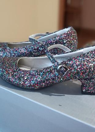 Яскраві фірмові туфельки на дівчинку lilley sparkle