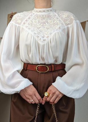 Блуза белая вышивка из бисера ворот стойка объемный рукав винтаж шифон вискоза s m