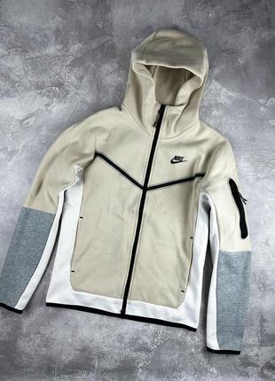 Nike tech fleece чоловіча спортивна кофта оригінал розмір xs