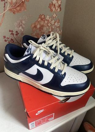 Дуже рідкі nike dunk low premium vintage navy coconut milk fn7197-100