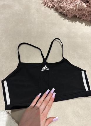 Спортивный топ adidas