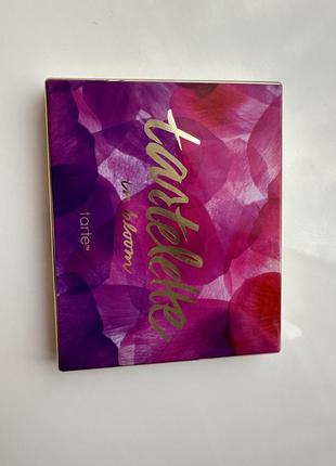 Tarte cosmetics in bloom, палетка тіней