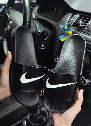 Шльопанці nike чорні