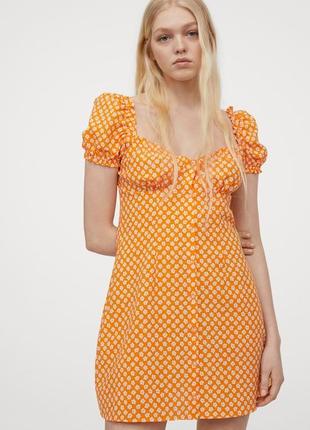 Помаранчева сукня в квіточку на ґудзиках h&m