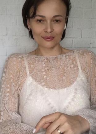 Ажурна павутинка ручної роботи